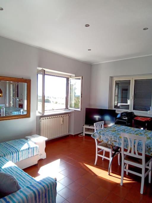 Appartamento Luminosissimo Con Vista Panoramica Marina di Cerveteri Exteriér fotografie